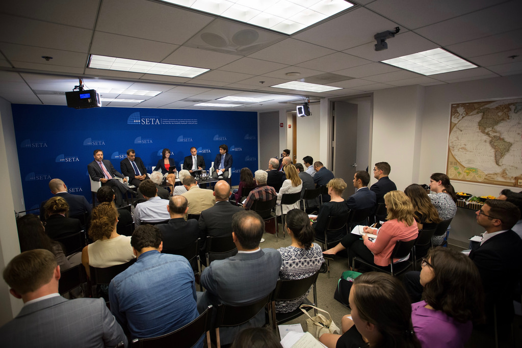 SETA D C Hosts Panel on Turkey's Jarablus Offensive